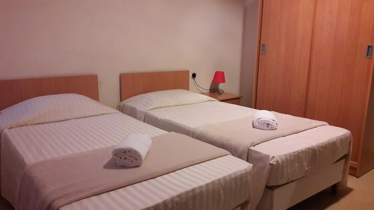 Tropicana Hotel Saint Julian's Екстер'єр фото