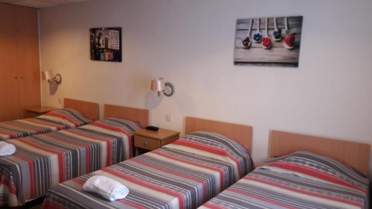 Tropicana Hotel Saint Julian's Екстер'єр фото