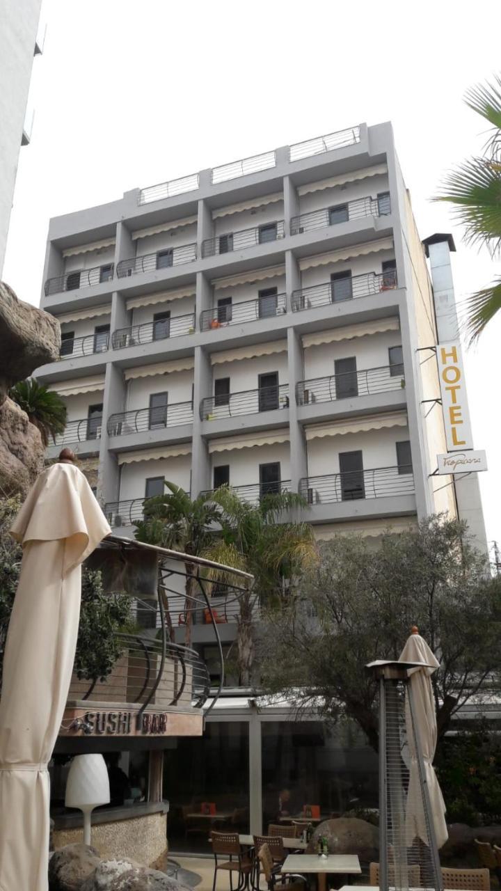 Tropicana Hotel Saint Julian's Екстер'єр фото