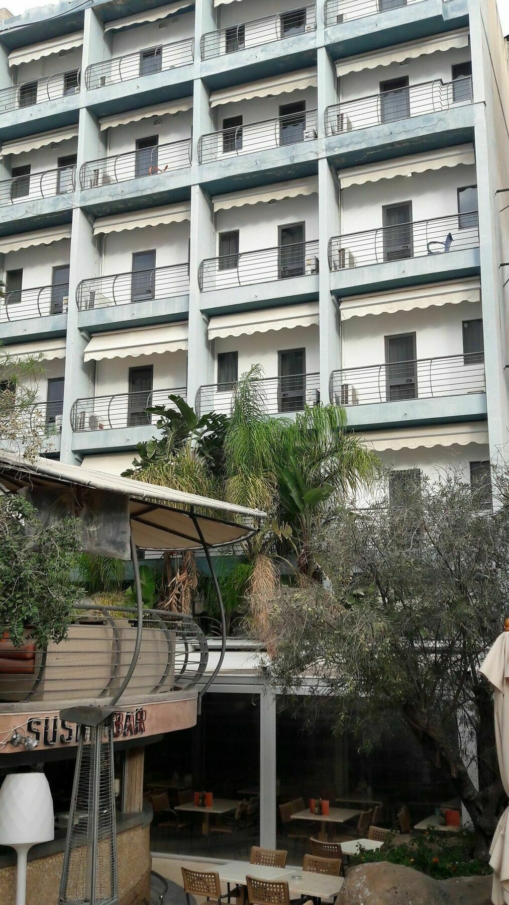 Tropicana Hotel Saint Julian's Екстер'єр фото